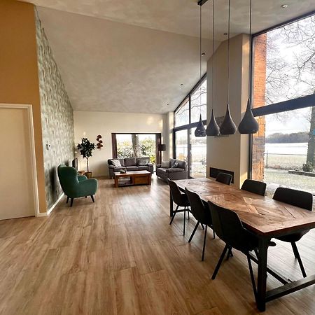 Luxe Recreatiewoning Midden In Bosrijke Omgeving Villa Waalre Exterior foto